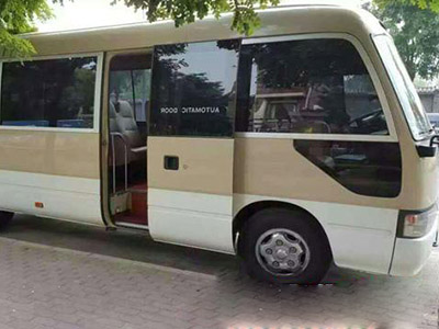 大型活動(dòng)用車(chē)